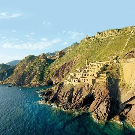 Incantevole Terrazza Sul Mare Wifi E Piscina